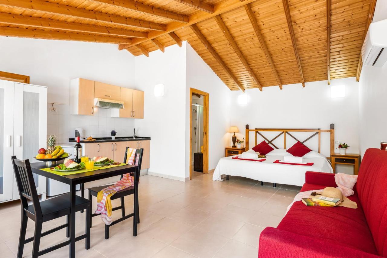 101 Bright, Pool View And Air Conditioning Appartamento Playa de las Americas  Esterno foto