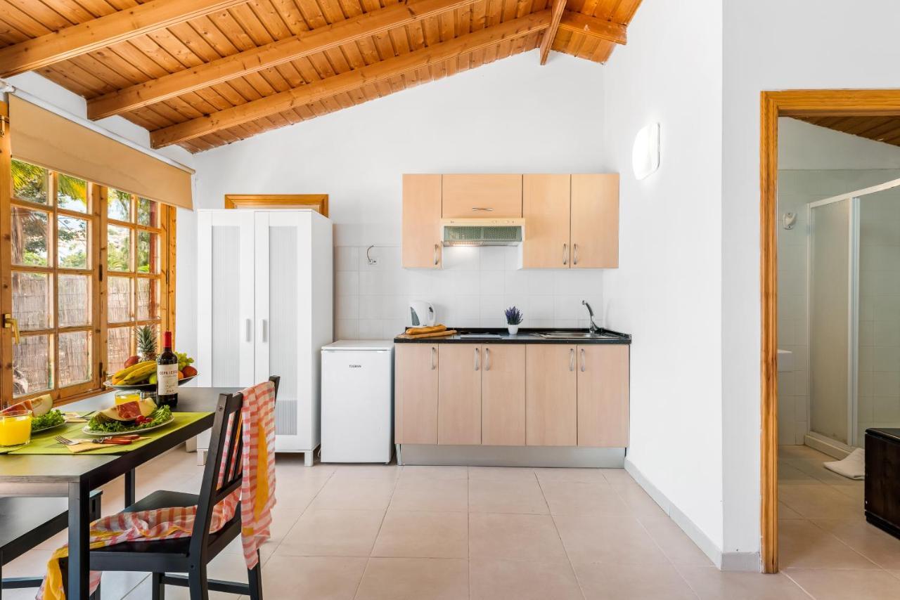 101 Bright, Pool View And Air Conditioning Appartamento Playa de las Americas  Esterno foto